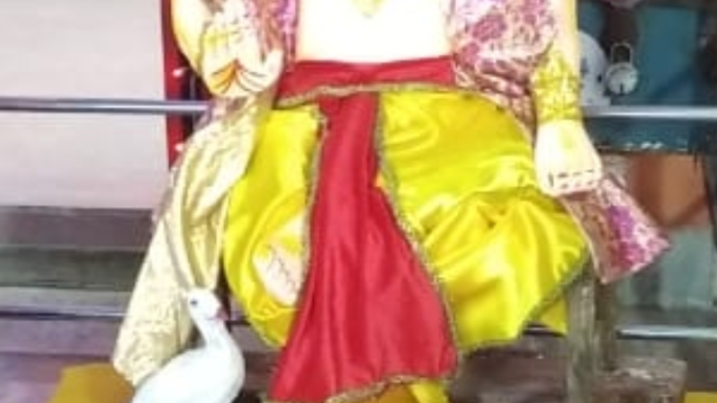 Andher Nagari chaupat Raja bhag -do